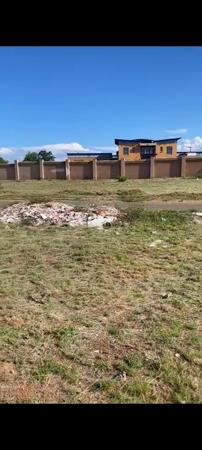 4.9 ha Land
