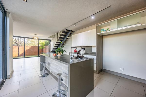 4 Bedroom Townhouse