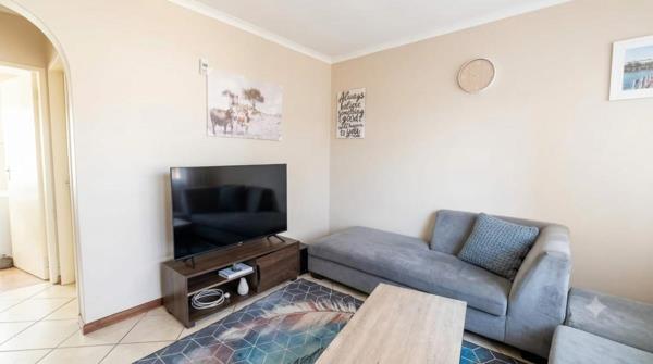 2 Bedroom Flat