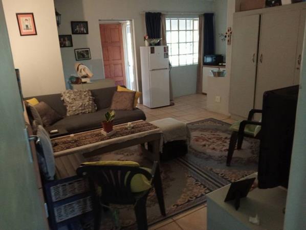 1 Bedroom House