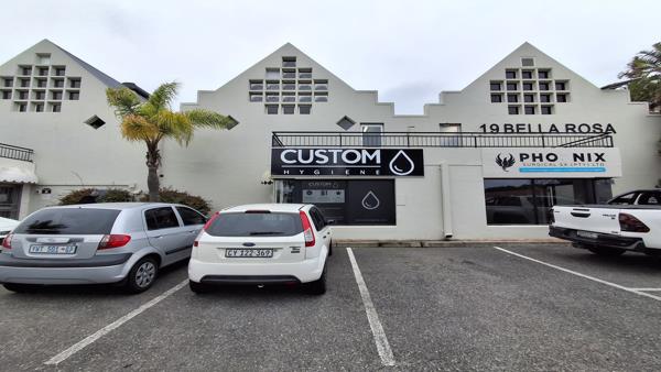 325 m² Commercial space