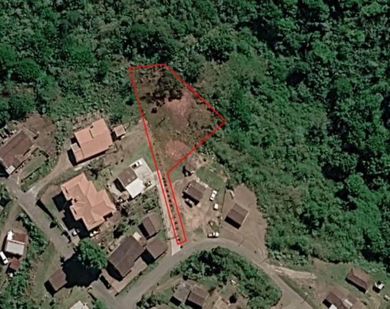 1 221 m² Land