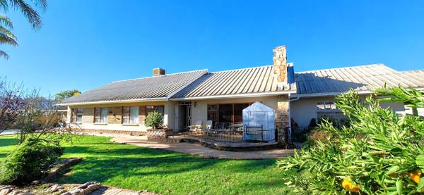 5 Bedroom House