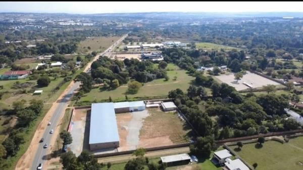 8 500 m² Farm