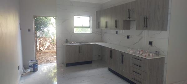 2 Bedroom Simplex