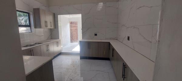 3 Bedroom Simplex