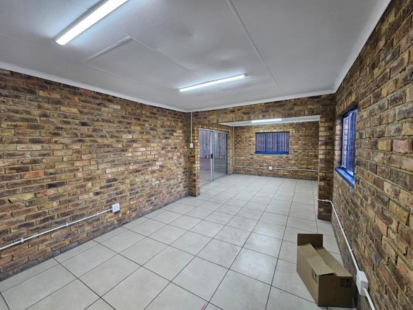1 458 m² Industrial space