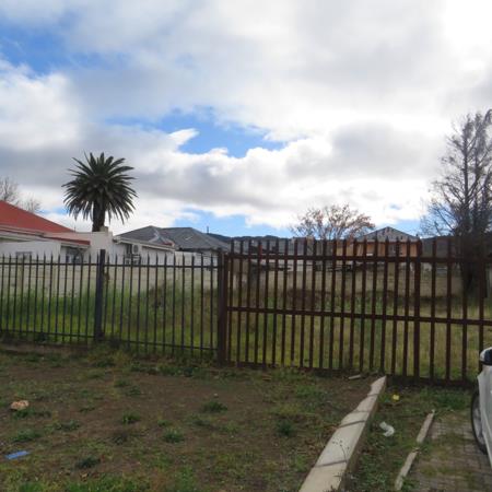 449 m² Land
