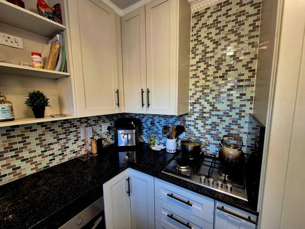 2 Bedroom Simplex