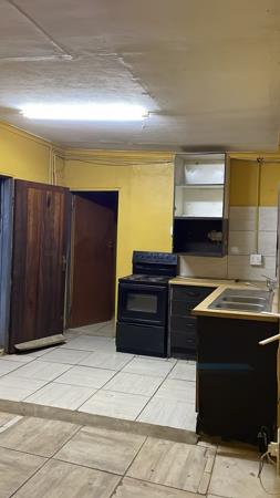 1 Bedroom House