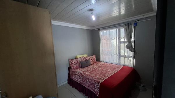 2 Bedroom House