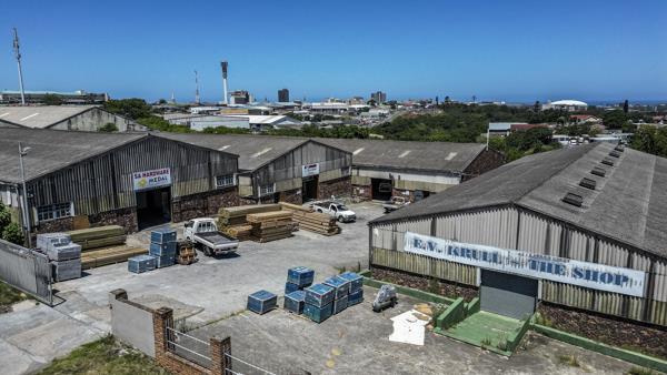 780 m² Industrial space