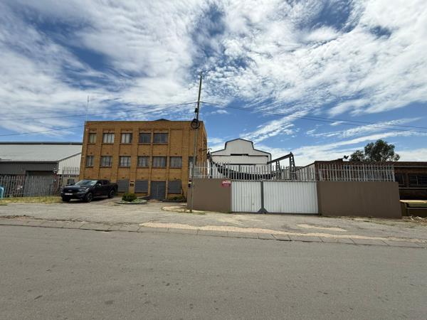 1 850 m² Industrial space