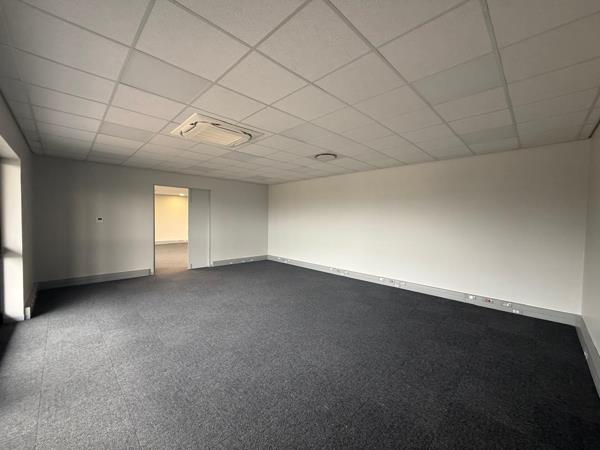 180 m² Commercial space