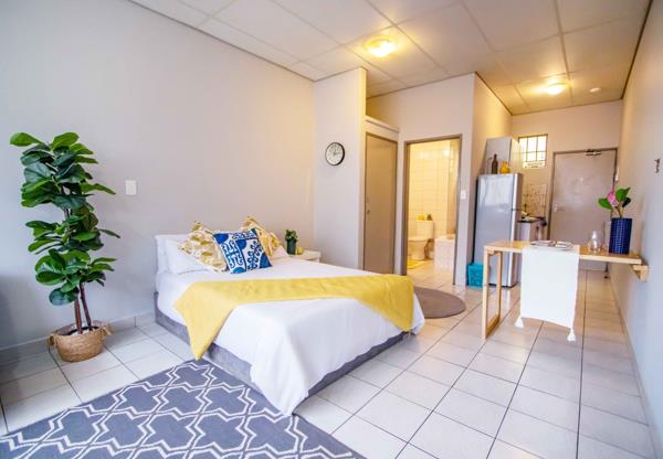 Studio Apartment