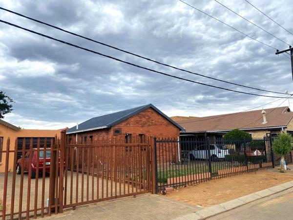 2 Bedroom House