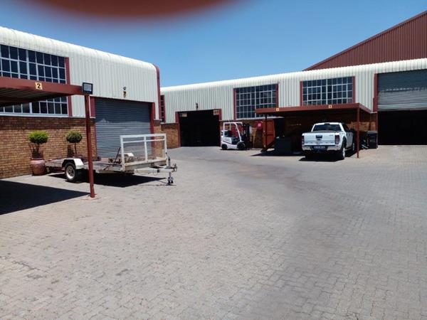230 m² Industrial space