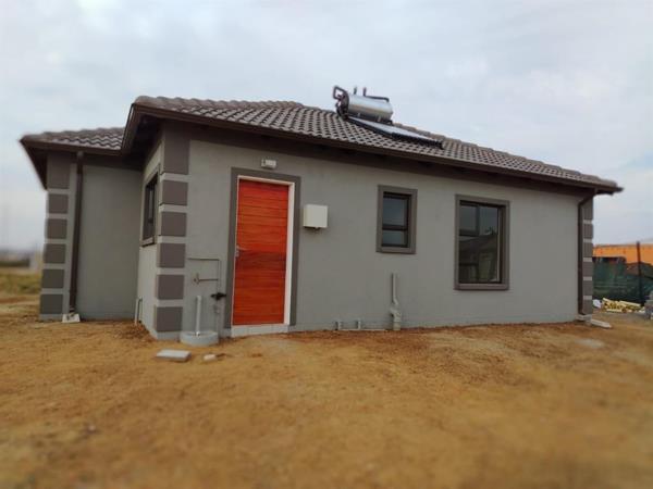 2 Bedroom House