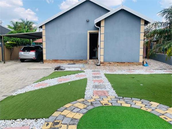 2 Bedroom House
