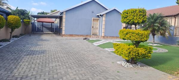 2 Bedroom House