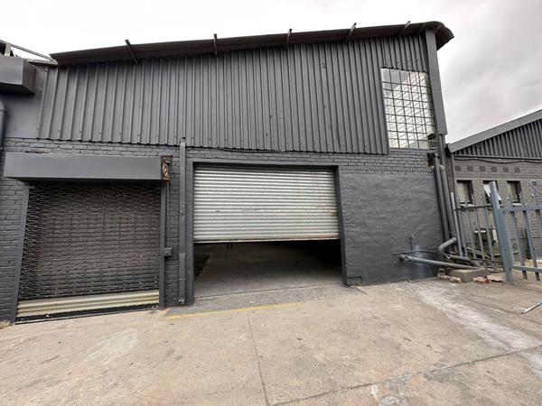 323 m² Industrial space