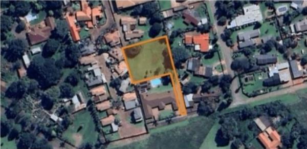 2 240 m² Land