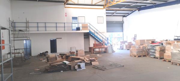493 m² Commercial space