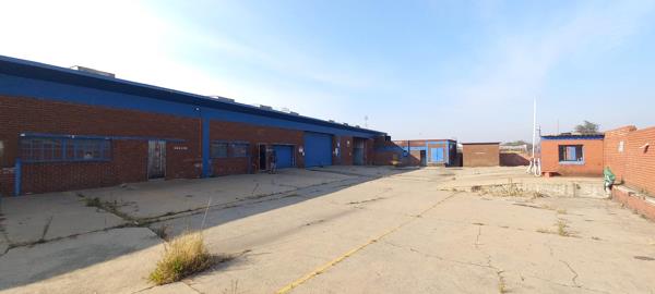 4 834 m² Industrial space