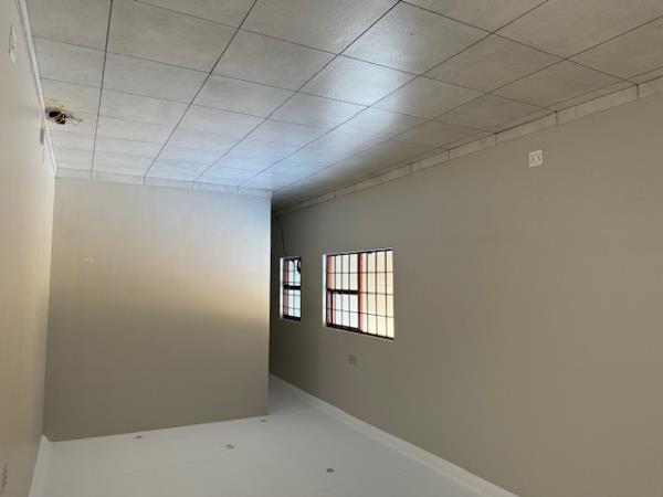 60 m² Commercial space