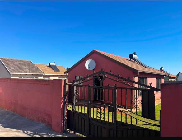 2 Bedroom House