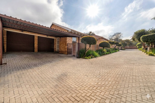 2 Bedroom Townhouse