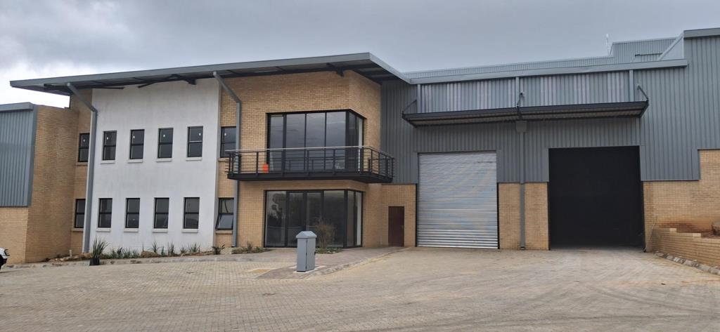 2 107 m² Industrial space