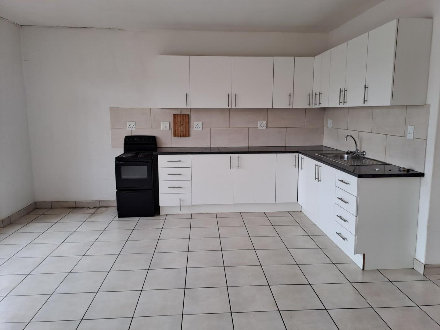 Studio Apartment in Witpoortjie