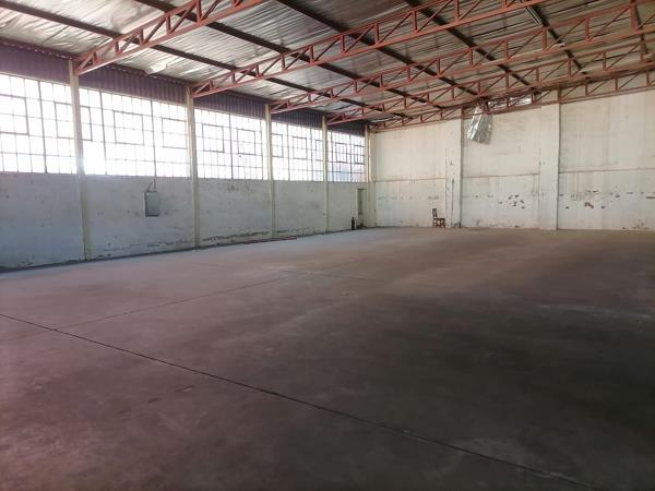 750 m² Retail Space