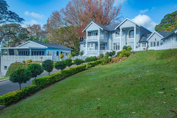 8 Bedroom House