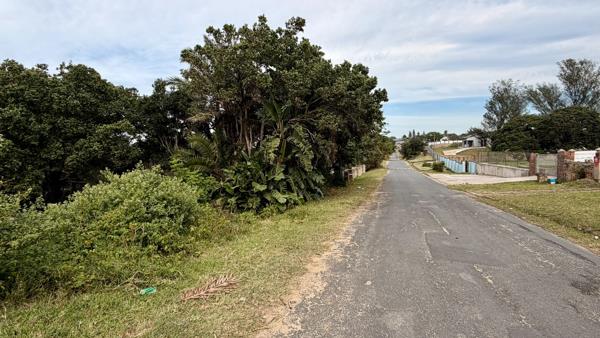 1 055 m² Land
