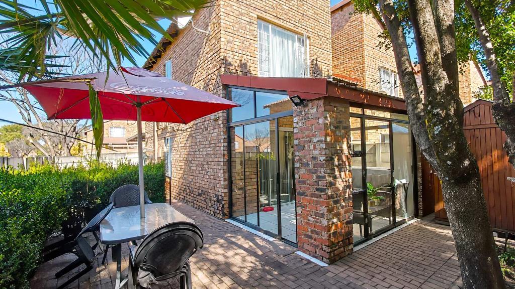 2 Bedroom Townhouse