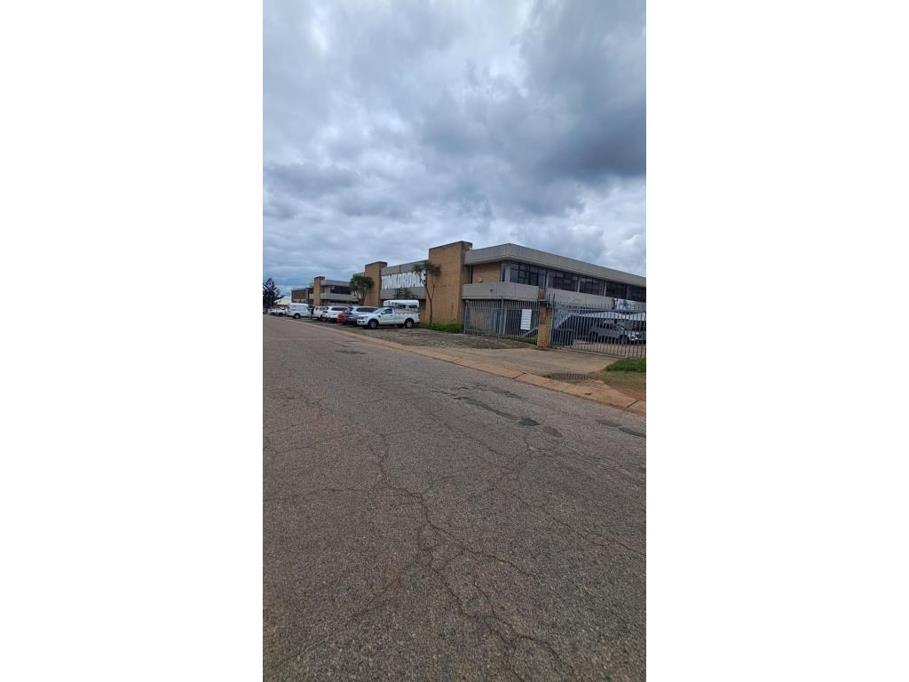 226 m² Commercial space