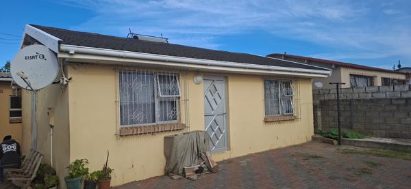 2 Bedroom House