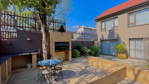 4 Bedroom Townhouse