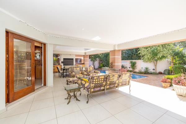 6 Bedroom House