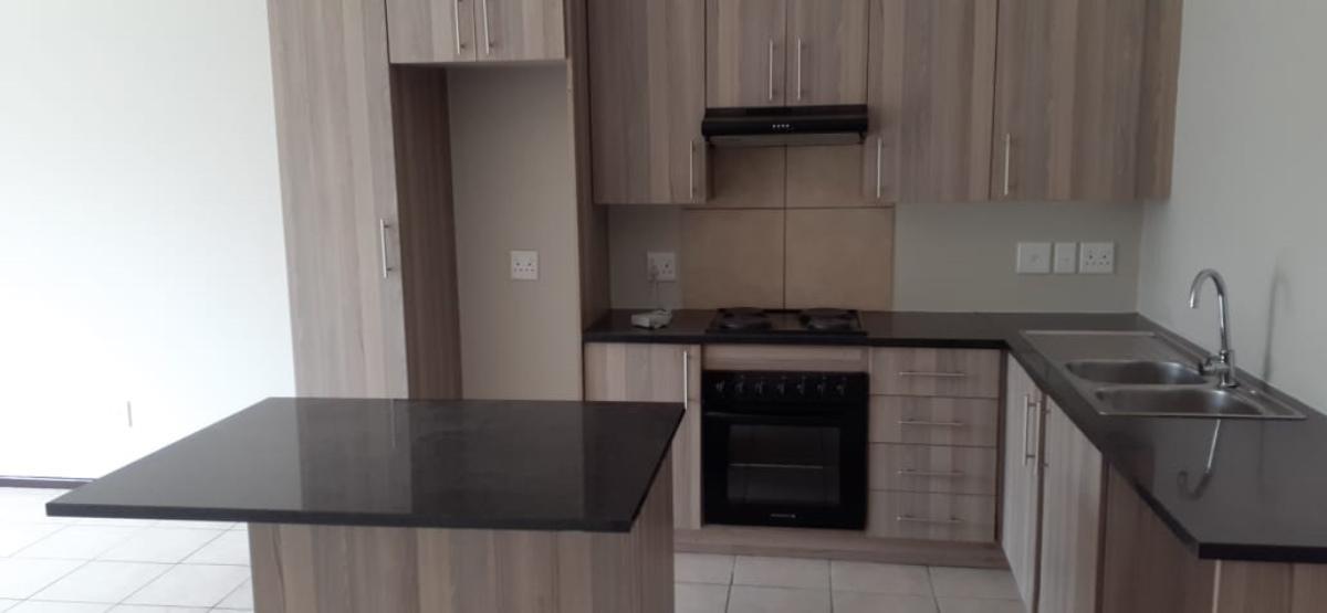 2 Bedroom Apartment in Ruimsig
