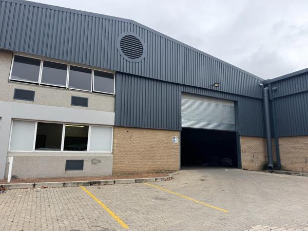 1 008 m² Industrial space
