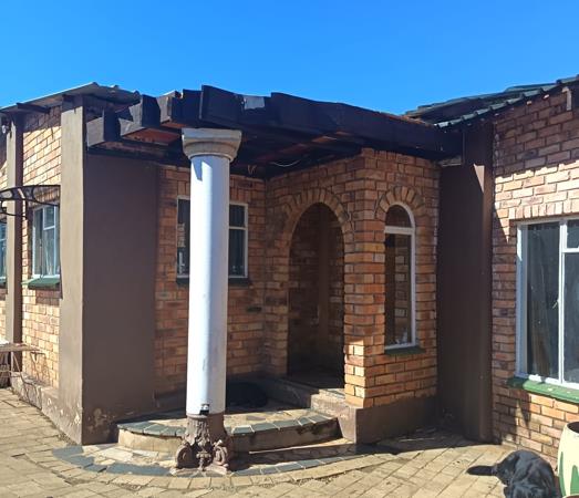 2.2 ha Smallholding