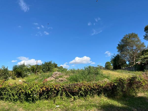 1 920 m² Land