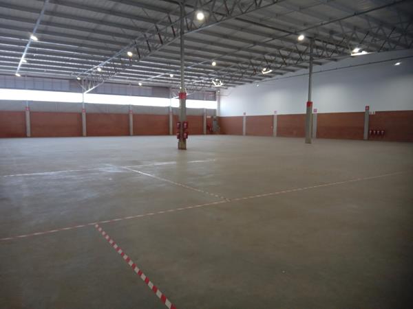1 730 m² Commercial space