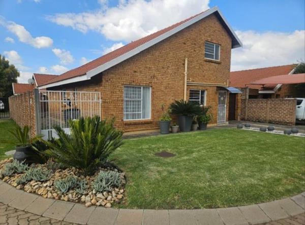 3 Bedroom Cluster