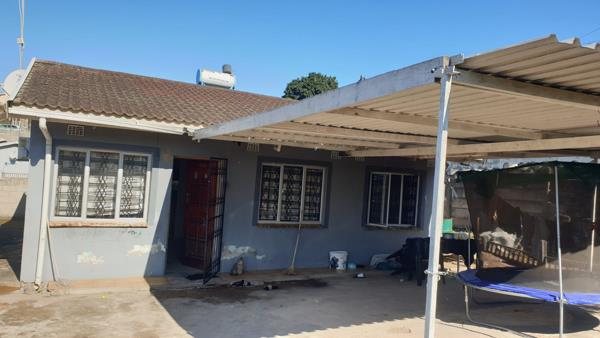 2 Bedroom House