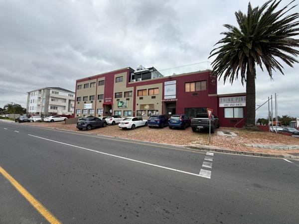 80 m² Commercial space