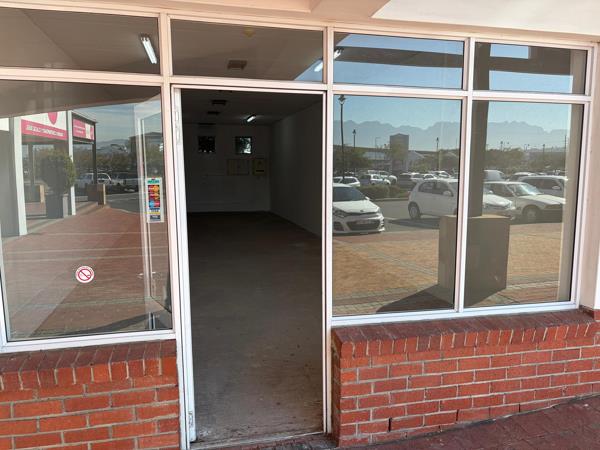 73.6 m² Retail Space